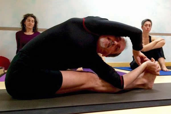 parivritti paschimottanasana